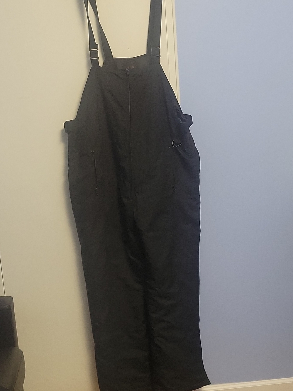 Men's Black Insulated Bib Overalls